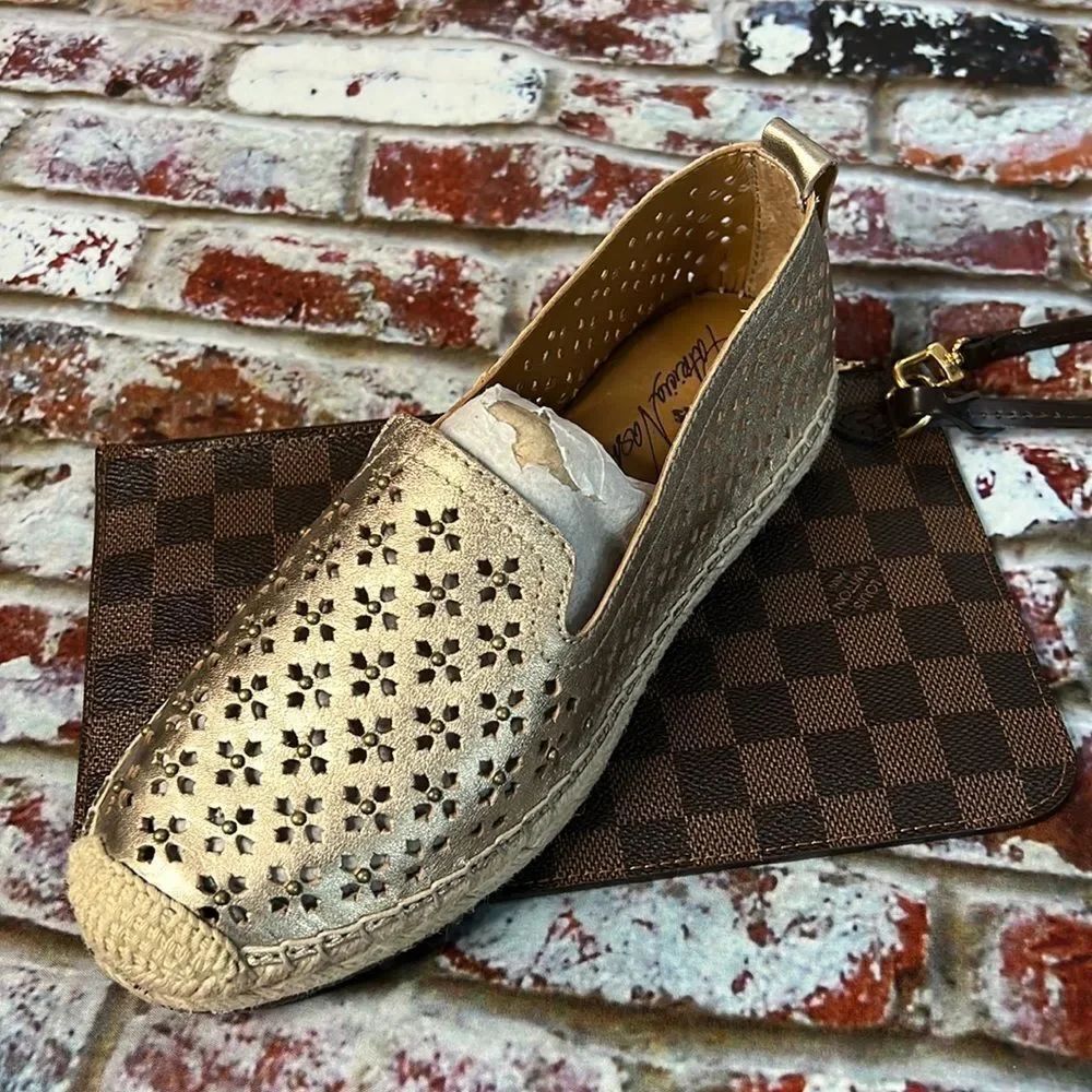 * Patricia Nash gold metallic Espadrille flats with stud details